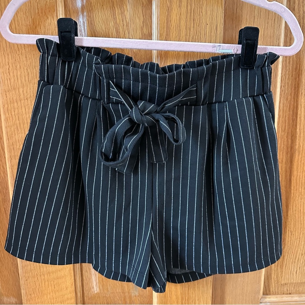 Poof Paperbag Shorts